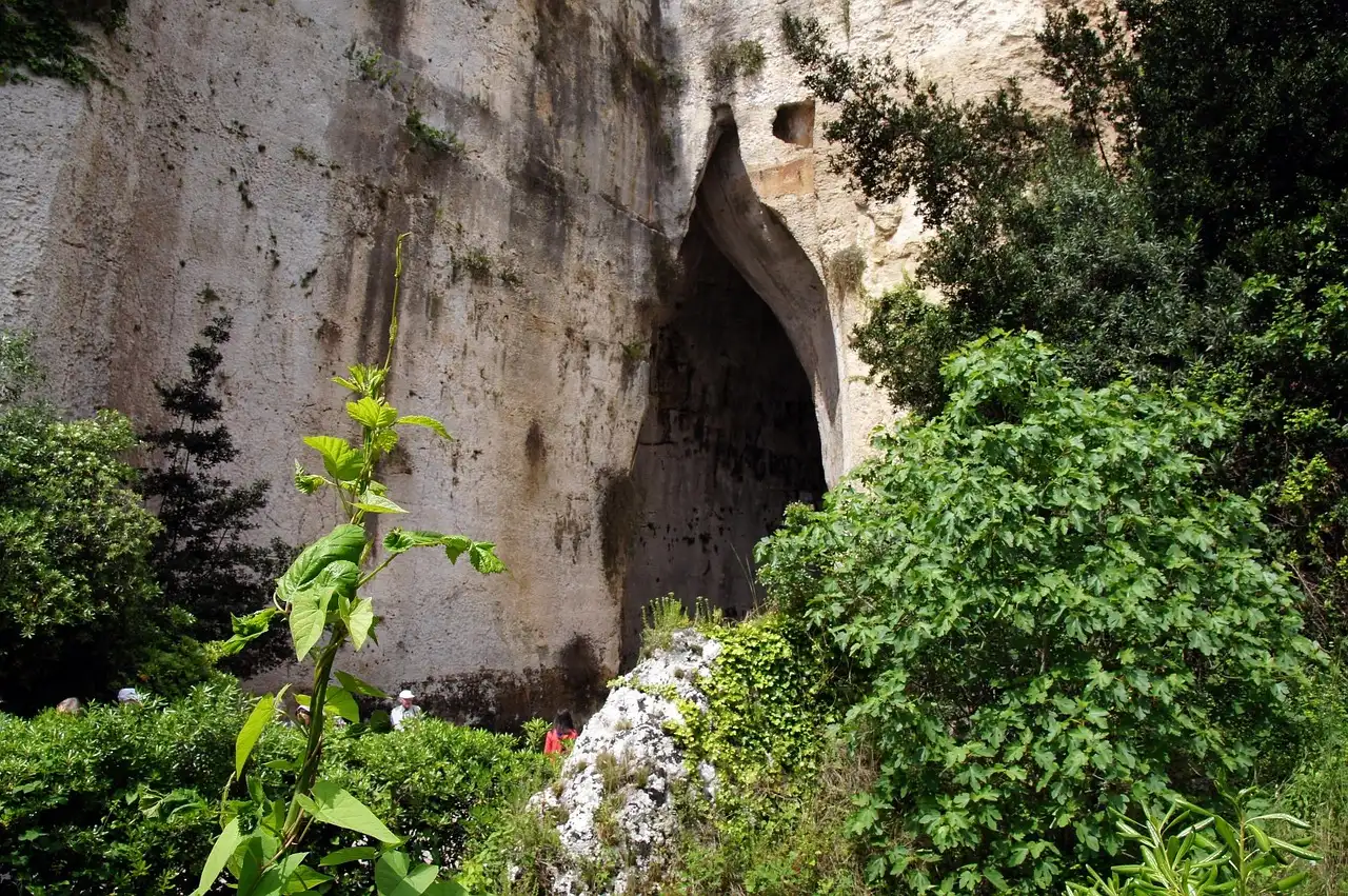 orecchio di DIonisio Siracusa